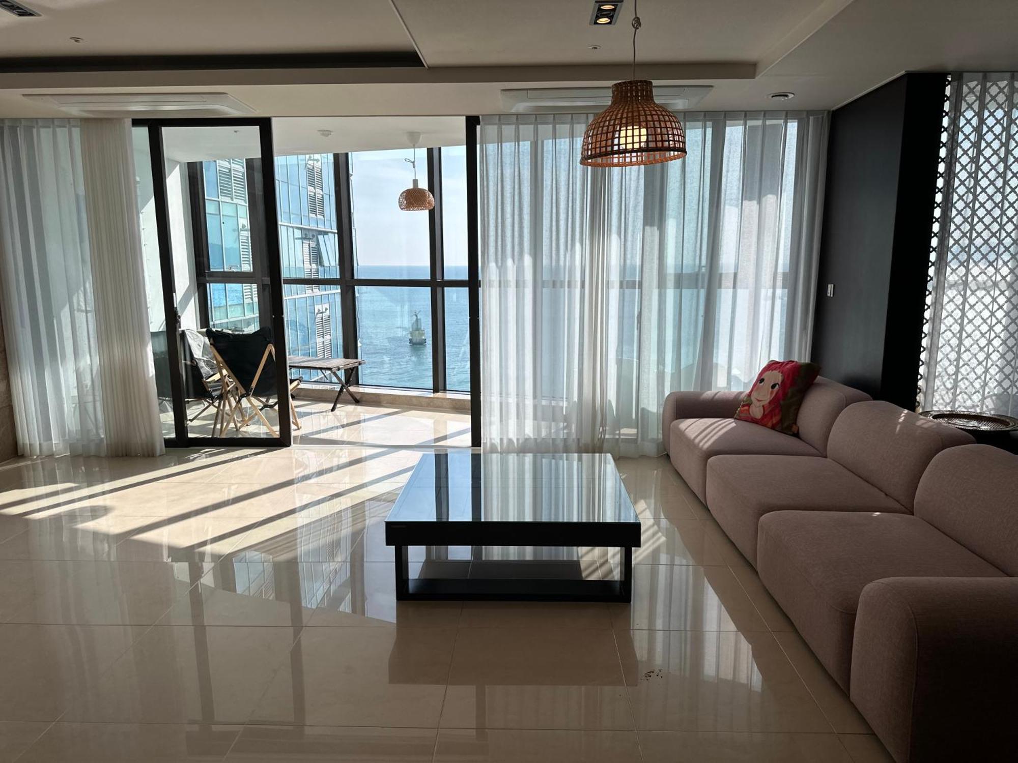 Апартаменти Haeundae Luxury House Пусан Екстер'єр фото